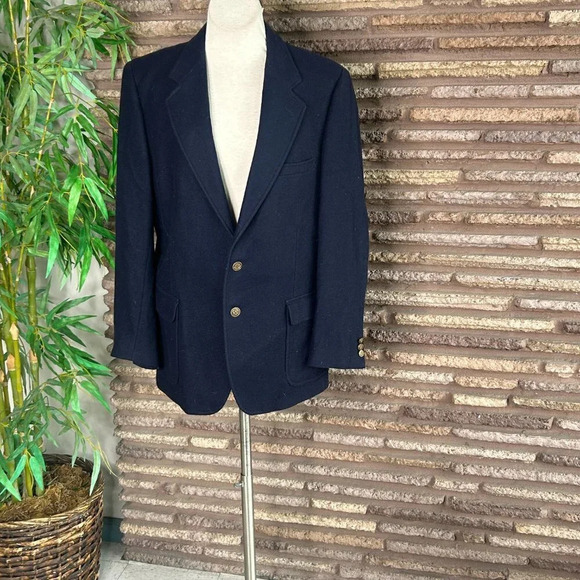 J. G. Hook Men's Vintage Navy Blue Wool Blazer Gold Buttons 44 R - Picture 2 of 9